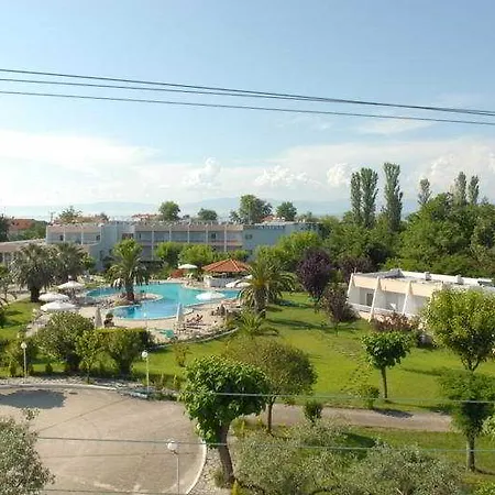 Aethria فندق 3*
