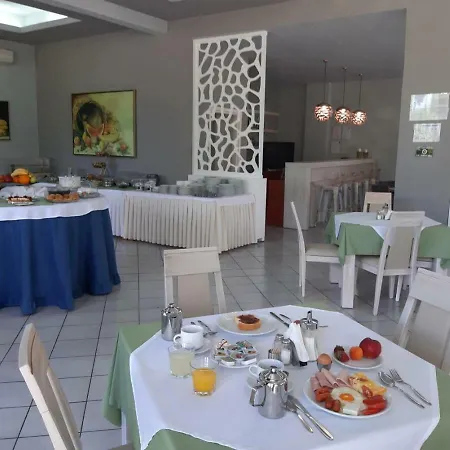 Aethria Hotel 3*