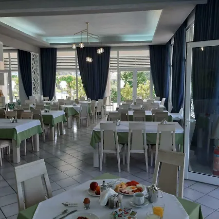 Aethria Hotel 3*